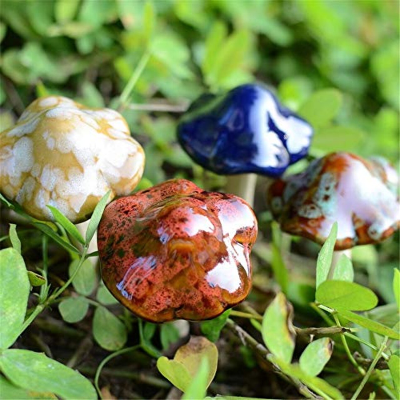 4 Pieces (Random Color) Ceramic Mushroom for Garden, Yard, Fairy Garden - Lawn Ornament Décor, Pottery Ornament 4.52" in Height (Dark Version)